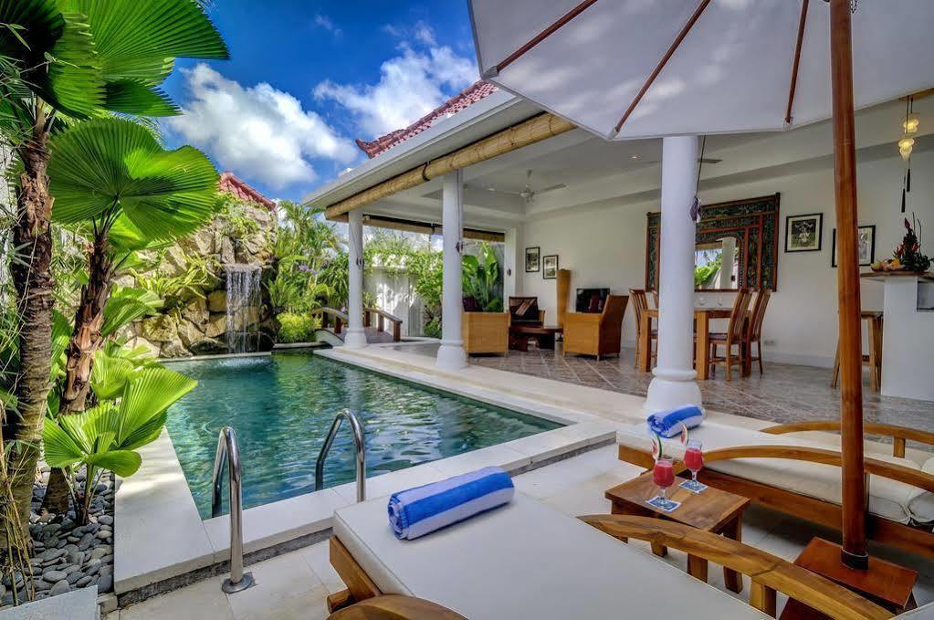 Hevea Villas Seminyak Exterior foto